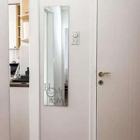 아파트 Astra Near The Main Bus Station 노비사드