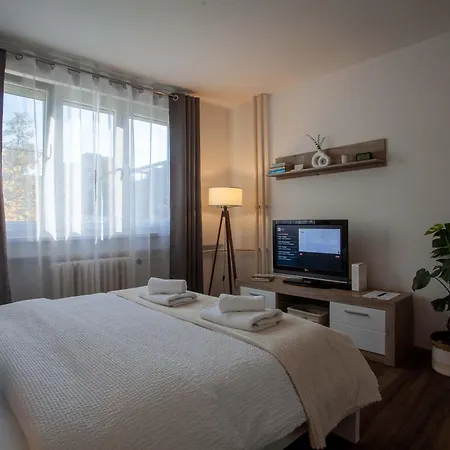 아파트 Astra Near The Main Bus Station 노비사드